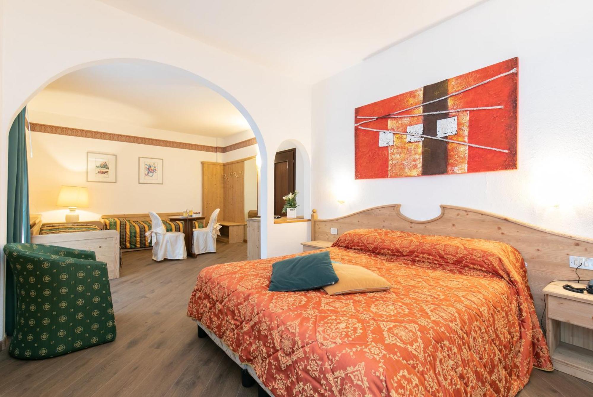 G. Hotel Des Alpes San Martino Di Castrozza Bagian luar foto